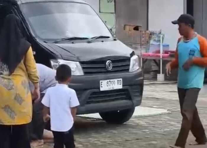 Camat Krangkeng Pastikan Balita yang Tertabrak Mobil SPPG Membaik