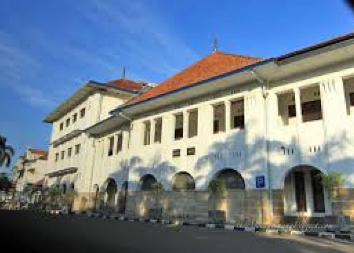 Menjelajahi Cirebon Malam Hari? Ini Dia Tempat Wisata Malam di Cirebon