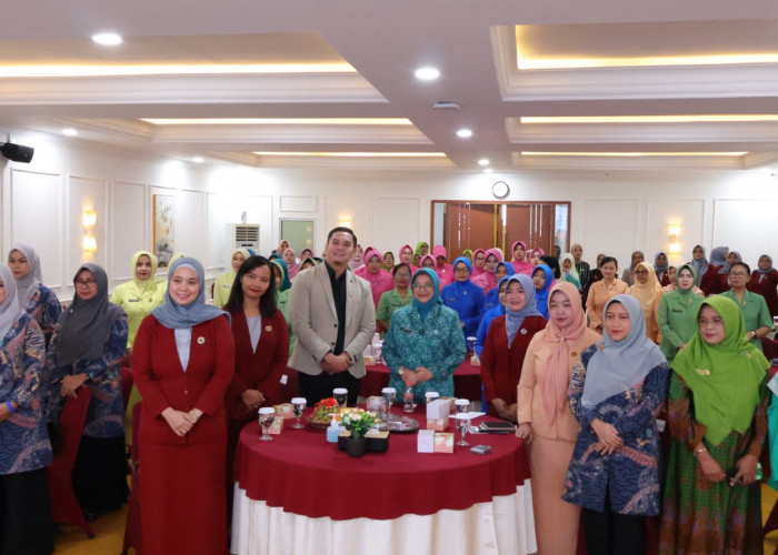 OJK Cirebon Ajak Perempuan Semakin Cerdas Kelola Finansial Keluarga dan Hindari Kejahatan Keuangan