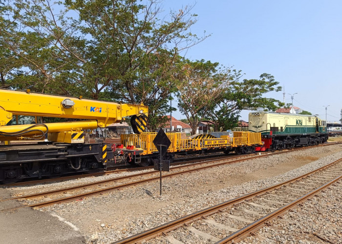 Kereta Api Argo Semeru Anjlok, Sejumlah KA Dialihkan lewat Jalur Utara