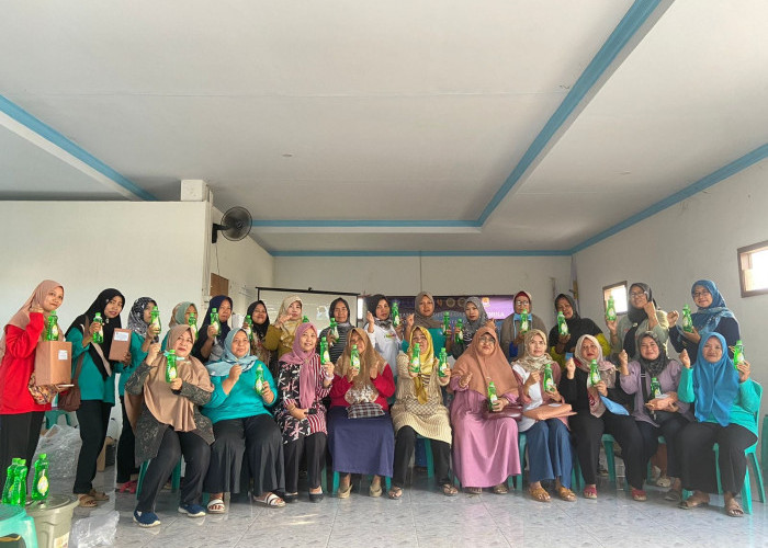 FTKP UNU Cirebon Kembangkan Pemanfaatan Garam Laut Menjadi Produk Kreatif Sabun Cair NU Klin
