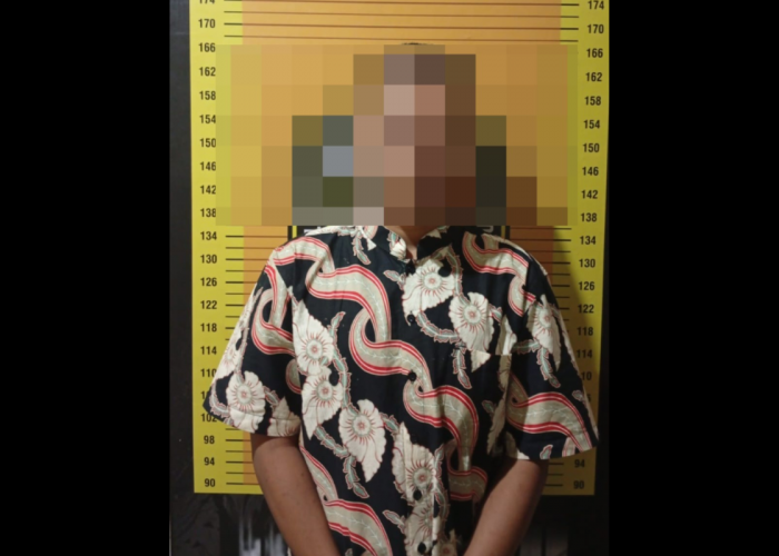 Guru Honorer Ditangkap Polisi, Diduga Cabuli 13 Anak di Indramayu