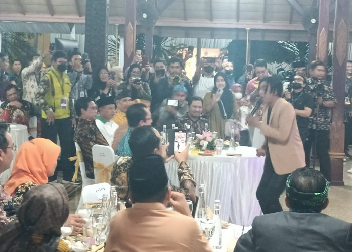 Charly dan Nunung Alvi Buka Gala Diner TTG XXIII di Pendopo Bupati Cirebon
