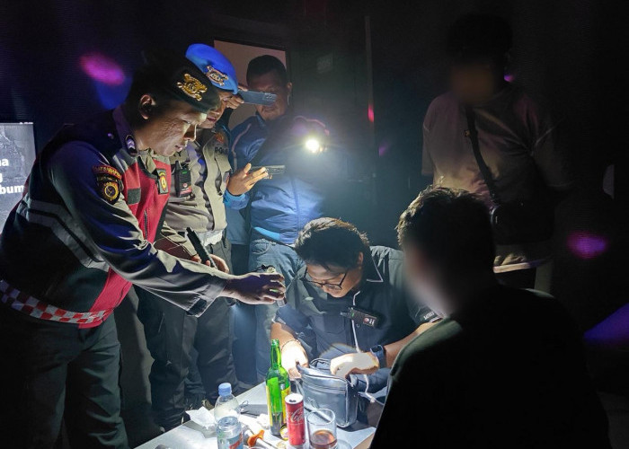 Satresnarkoba Polres Cirebon Gelar Razia Ditempat Hiburan Malam