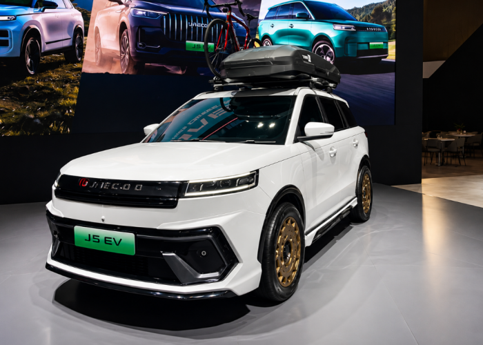 SUV Mewah Dibanderol Rp100 Jutaan, Promo Mobil Listrik Jaecoo J5 Bertaburan di GIIAS 2026