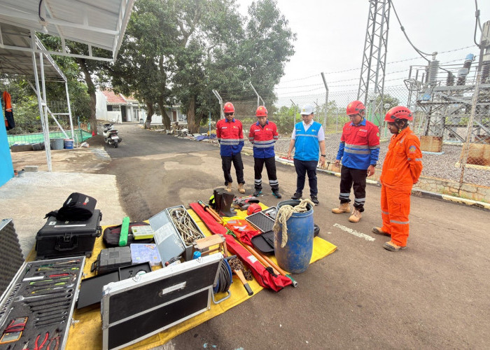 PLN UPT Cirebon Laksanakan Apel Siaga dan Gelar Peralatan, Pastikan Listrik Aman Saat Lebaran
