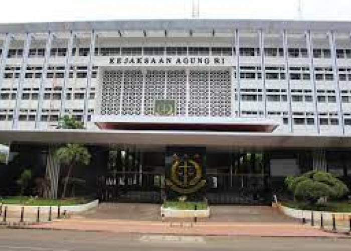 Kejagug Serahkan Barang Bukti Kasus Korupsi Pemberian Izin Ekspor CPO Dilimpahkan ke PN Jakarta Pusat