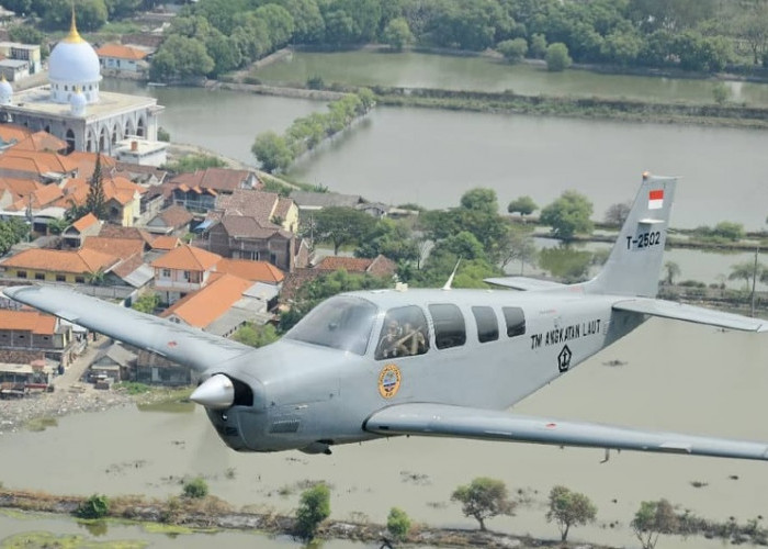 Pesawat Latih TNI AL Jatuh di Selat Madura, Jenis G-36 Bonanza, Ada Dua Awak