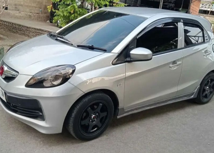 Pilihan Anak Muda Bergaya Sporty, Harga Mobil Honda Brio Satya Bekas Turun Sisa Segini, Worth It Dibeli?