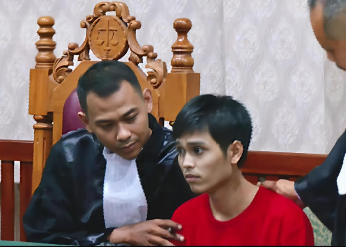 Fandi Ramadhan Lolos dari Hukuman Mati, Keluarga Histeris di Ruang Sidang