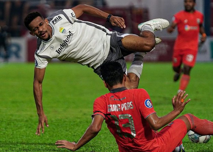 Persib Dibantai Borneo FC, Semakin Terpuruk di Klasemen Liga 1