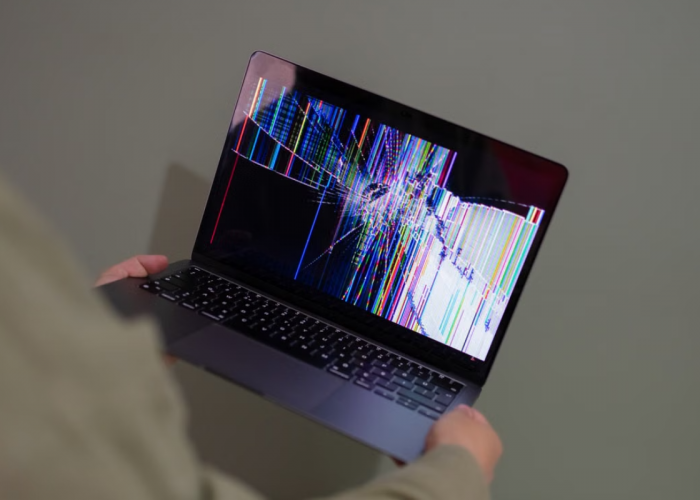 Sering Dianggap Sepele, 7 Kebiasaan Ini Diam-diam Bikin Laptop Cepat Lemot dan Rusak
