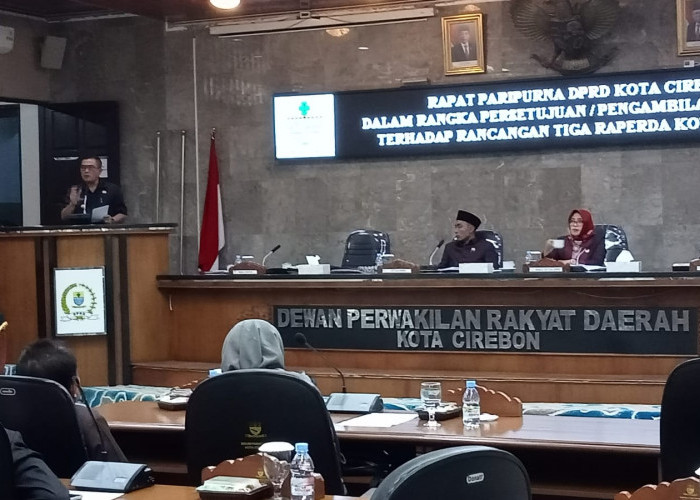 DPRD dan Pemkot Cirebon Sahkan Perda Tentang Keolahragaan, Begini  Pesan Wali Kota Azis 