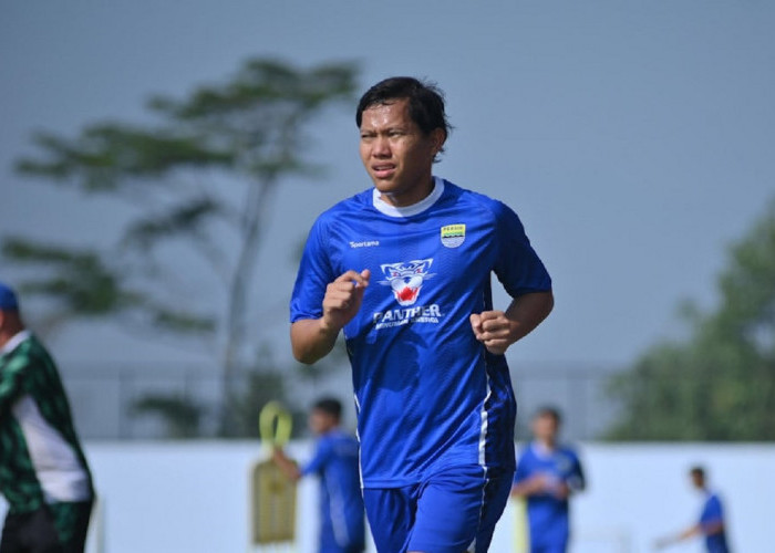 Komentar Adam Alis Soal Isi Skuad Persib Bandung, Bobotoh Wajib Simak Kata-katanya