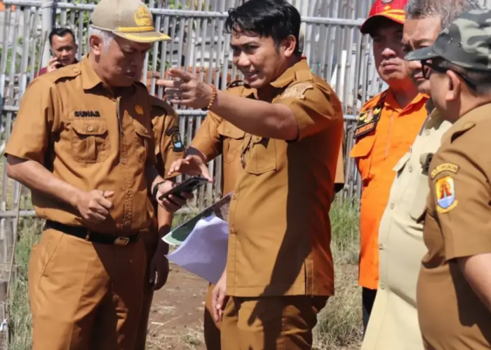 Pemkab Cirebon Percepat Penanganan Banjir Rob di Ambulu, Warga Harap Solusi Permanen Segera Terwujud