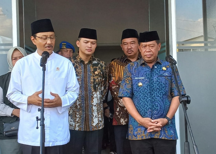 Mensos Apresiasi Penyaluran Bansos di Majalengka, Inovasi Stiker Jadi Sorotan