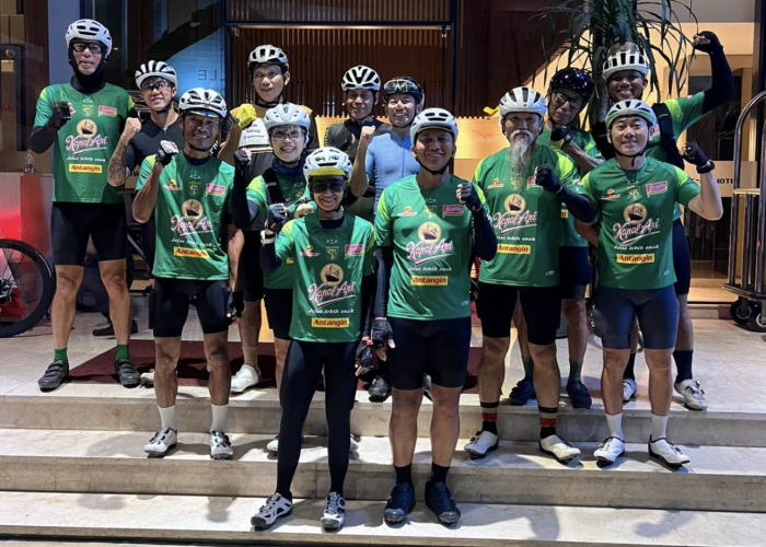 Azrul Ananda Gowes Surabaya - Jakarta Dukung Persebaya Hadapi Persija di GBK