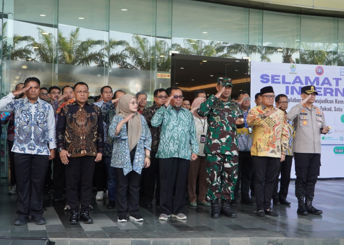 Kapolres Cirebon Kota Hadir di Peringatan May Day 2026, Pastikan Aspirasi Buruh Tersalurkan dengan Aman