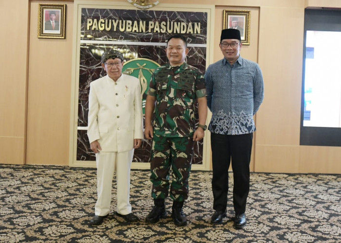 Ridwan Kamil Ucapkan Selamat Kepada Jenderal Dudung Abdurachman Atas Gelar Kehormatan Pinisepuh dari Paguyuban