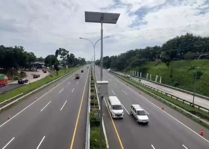 Arus Lalu Lintas Tol Cipali H+4 Natal Terpantau Lancar, Kendaraan ke Jakarta Menurun