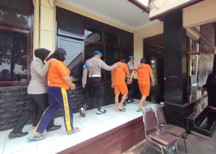 Polres Kuningan Bongkar 9 Kasus Narkoba dan Miras, 16 Tersangka Diamankan