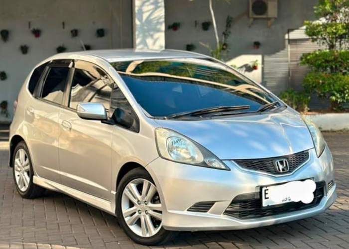 Mau Beli Mobil Honda Jazz Bekas Keluaran Tahun 2008-2013? Simak Panduan Lengkapnya Berikut Ini!