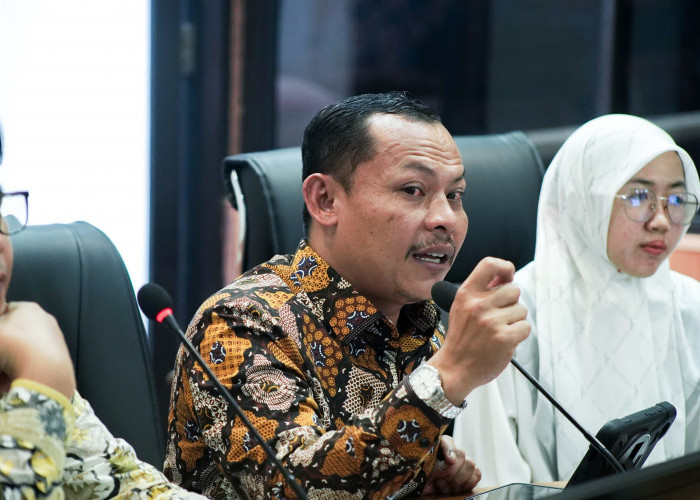 Ngadu ke DPRD, Puluhan Petani Tambak Minta Uang Panjar PT KPI Dihapus 