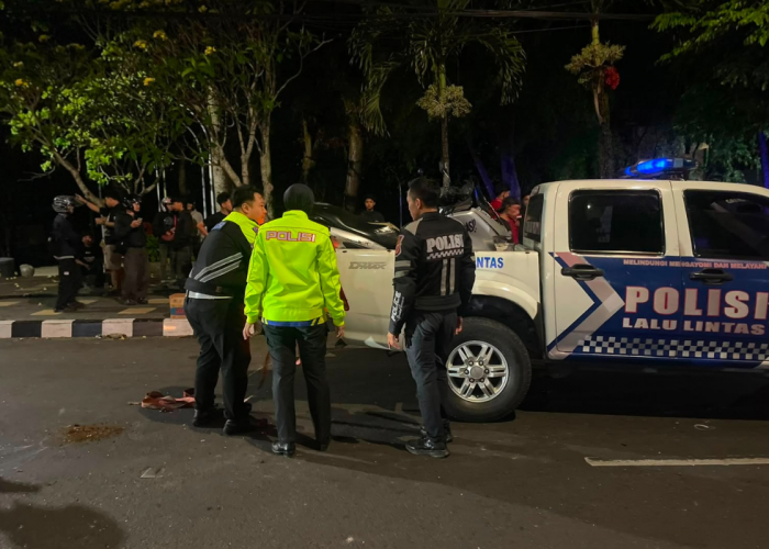 Tabrakan di Depan Pendopo Kuningan, Pengendara Nmax Luka Berat