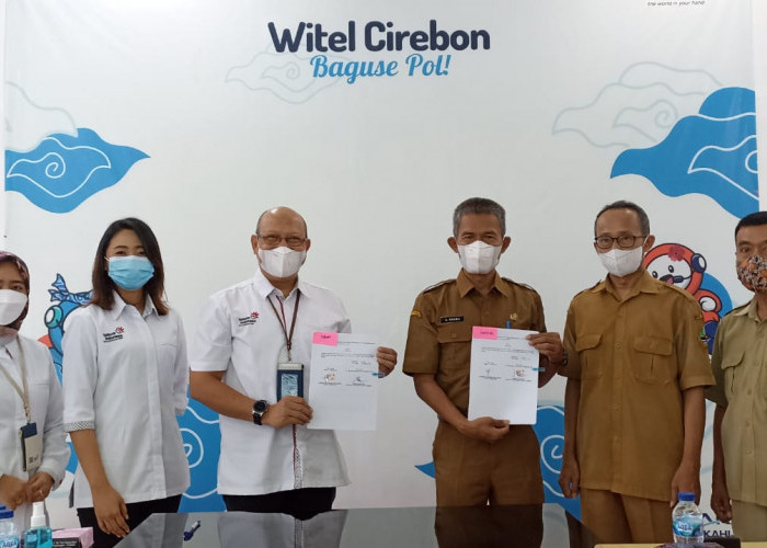 Telkom Witel Cirebon Hadirkan Lab IoT Pertama di Indonesia di SMKN 1 Losarang