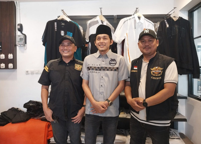 Komunitas Moge Besama Gus Iqdam Ziarah ke Makam Sunan Gunung Jati