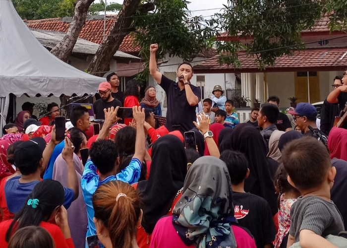 Giring 'Bakar' Cirebon, Bikin Heboh, Warga Sampai Teriak