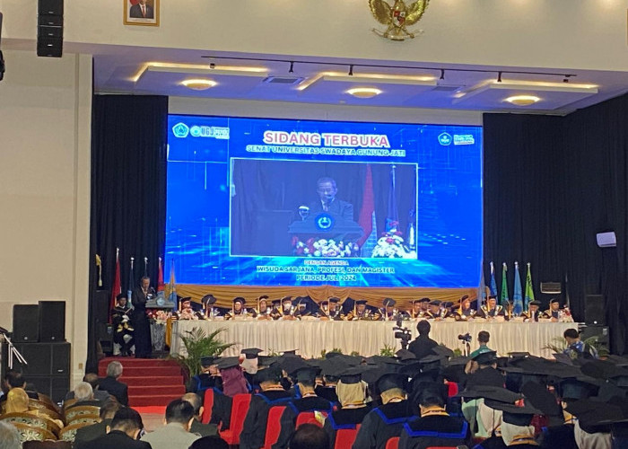 UGJ Mewisuda 1.100 Mahasiswa 