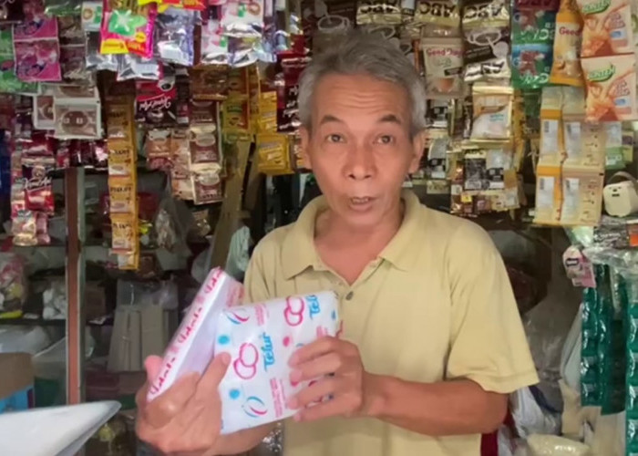 Harga Plastik dan Sembako Melonjak di Cirebon, Pedagang Mengeluh