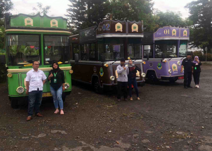 Wisata Sumedang, Tamasya Keliling Kota dengan Bus Wisata Tampomas, Bisa Juga ke Waduk Jatigede