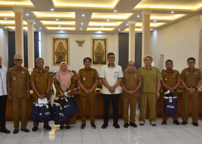 Kabar Baik! Ribuan Pekerja Rentan di Kabupaten Cirebon Dapat Perlindungan Jaminan Sosial