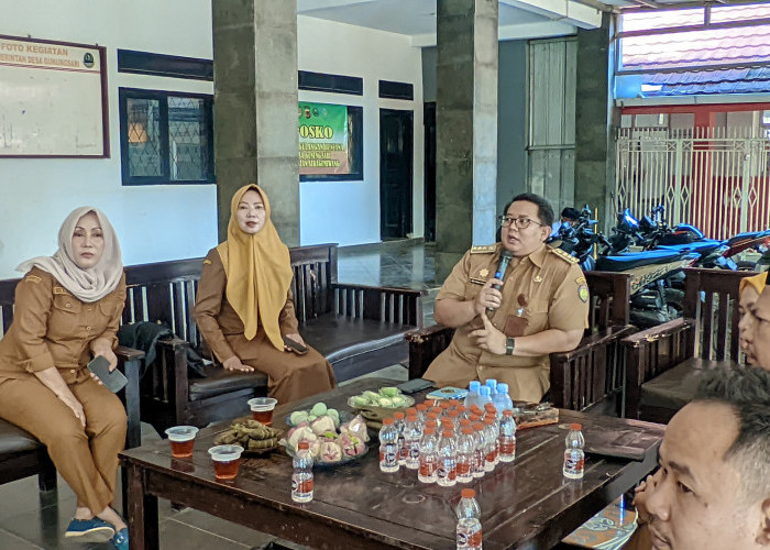 Camat Sukagumiwang Inisiasi Program Bank Sampah di Sekolah untuk Wujudkan Lingkungan Bersih