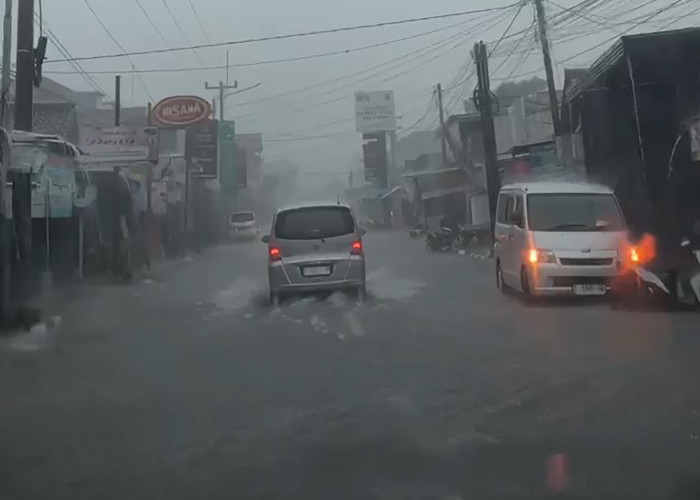 Daftar Wilayah Berpotensi Hujan Lebat Disertai Angin Kencang Menurut BMKG