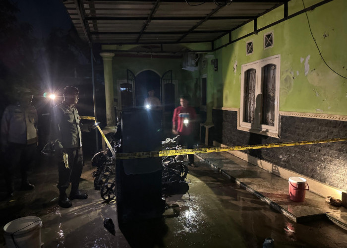 Korsleting Listrik Picu Kebakaran Rumah di Pasekan Indramayu, Kerugian Capai Rp150 Juta