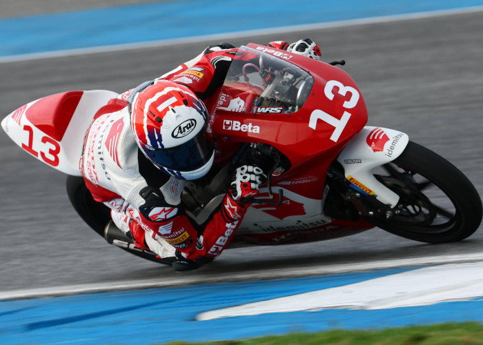 Pebalap Muda Astra Honda Tampil Kencang di Laga Pembuka Moto4 Asia Cup Buriram
