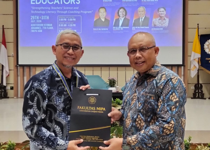 Perkuat Mutu Pendidikan dan Riset, SMA Islam Al Azhar 5 Cirebon Teken MoU dengan FMIPA UGM