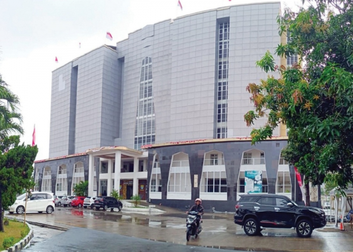 Furqon Sebut Saksi Kunci Kasus Gedung Setda, Desak Jaksa Dalami Pinjaman Bank