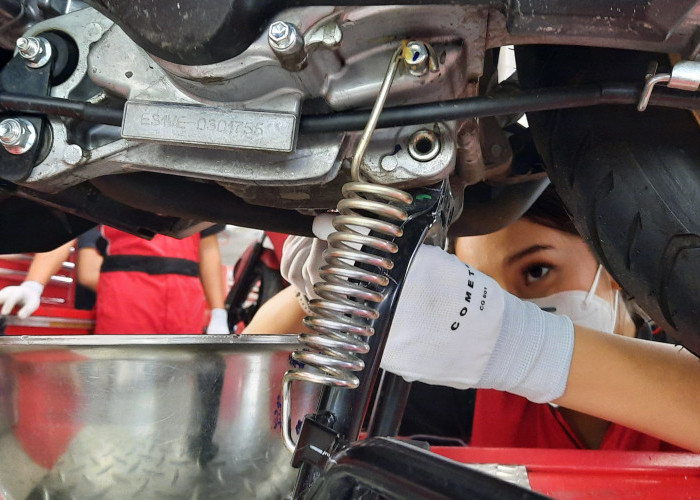 Tetap Gaspol Setelah Jalan Jarak Jauh, Ini Dia 8 Komponen Motor yang Perlu Diperiksa dan Diservis