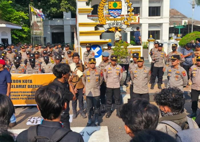Mahasiswa Desak Kasus Keracunan Pasca Santap Menu MBG Cirebon Diusut Tuntas, Ini Respon DPRD