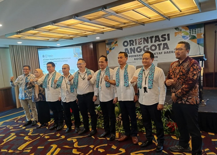 Orientasi Anggota DPRD Kota Cirebon 2024, MHK Juara 1 dan Juara 2 USK