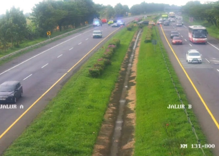 Update Arus Balik: One Way Lagi di Cipali Hari Ini, Petugas Mulai Sterilisasi Jalur Sejak Pagi