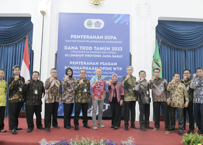 Bupati-Wali Kota se-Jawa Barat Diberi DIPA dan TKD 2023 oleh Pemdaprov Jabar 