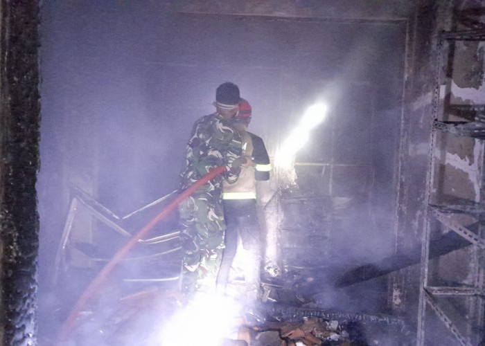 Rentetan Kebakaran Terjadi di Kuningan, Rumah dan Lahan Warga Jadi Sasaran Api