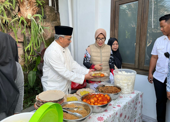 Eni Ngaku Gugup dan Bangga saat Bertemu dan Sarapan Bareng Cagub Jabar Ahmad Syaikhu