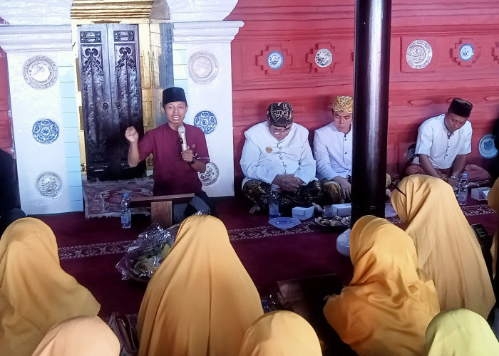 Ngaji Sejarah di Masjid Merah Panjunan, Upaya Menanamkan Jati Diri Bangsa kepada Generasi Muda