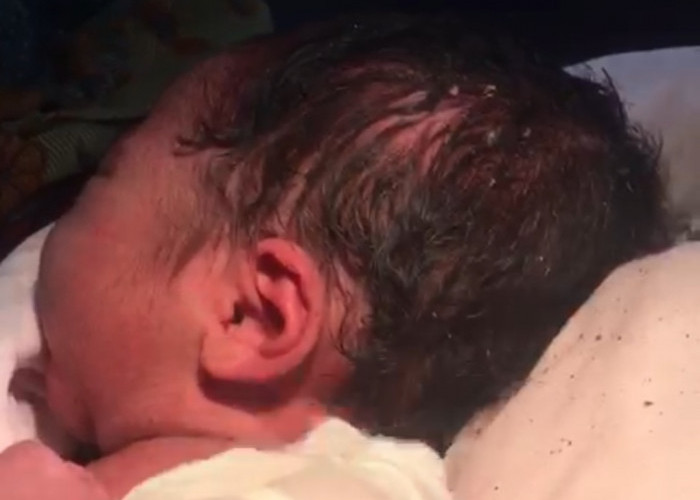 Geger Penemuan Bayi Laki-laki di Cibeureum Kuningan, Dibungkus Kantung Plastik